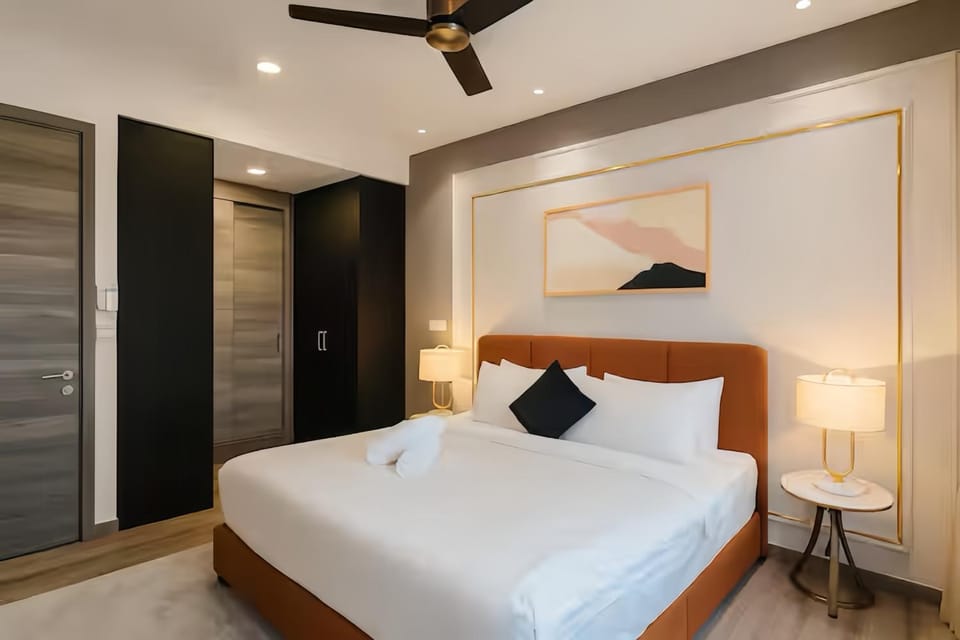 Bed, Photo of the whole room, Bedroom, wardrobe