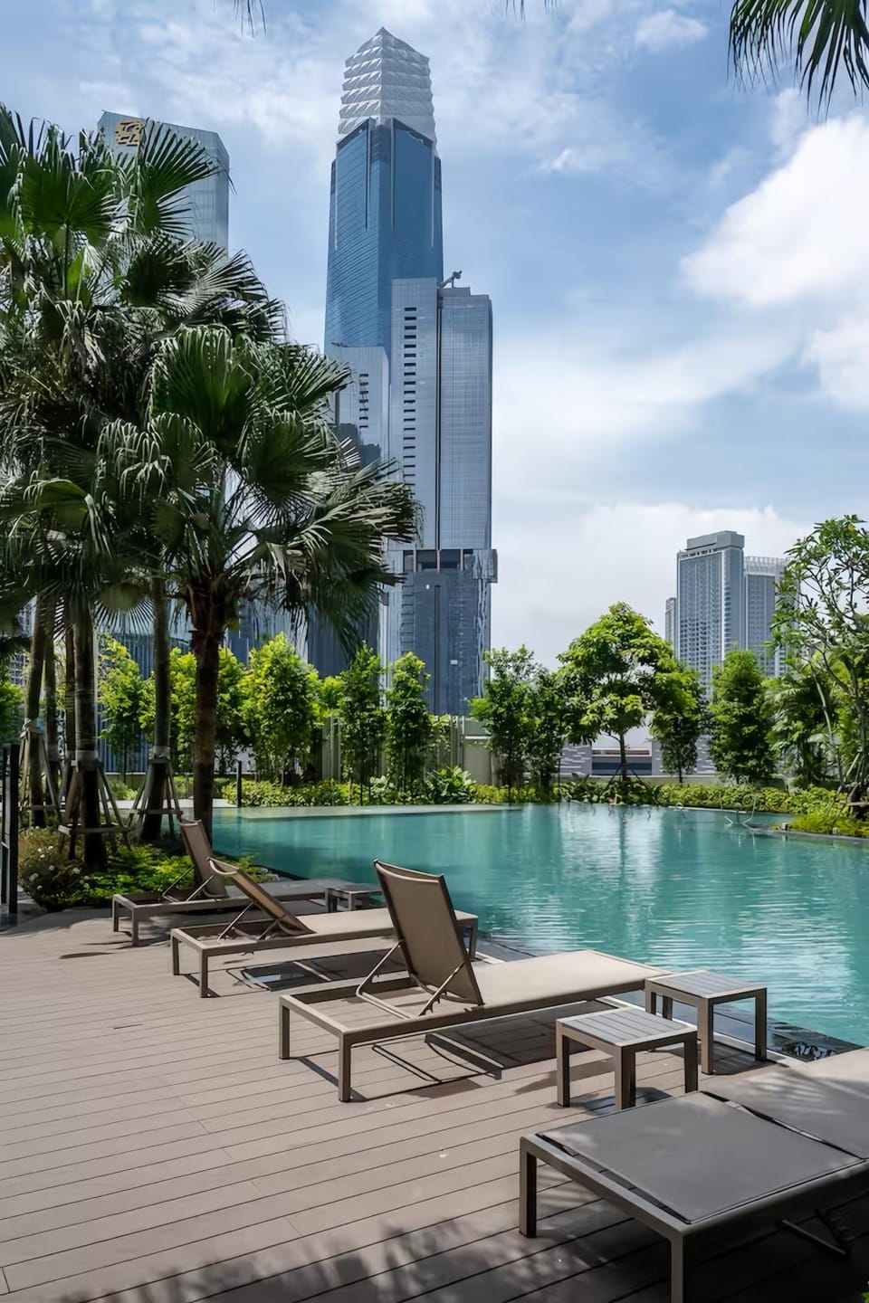 Property building, Pool view, Swimming pool, sunbed