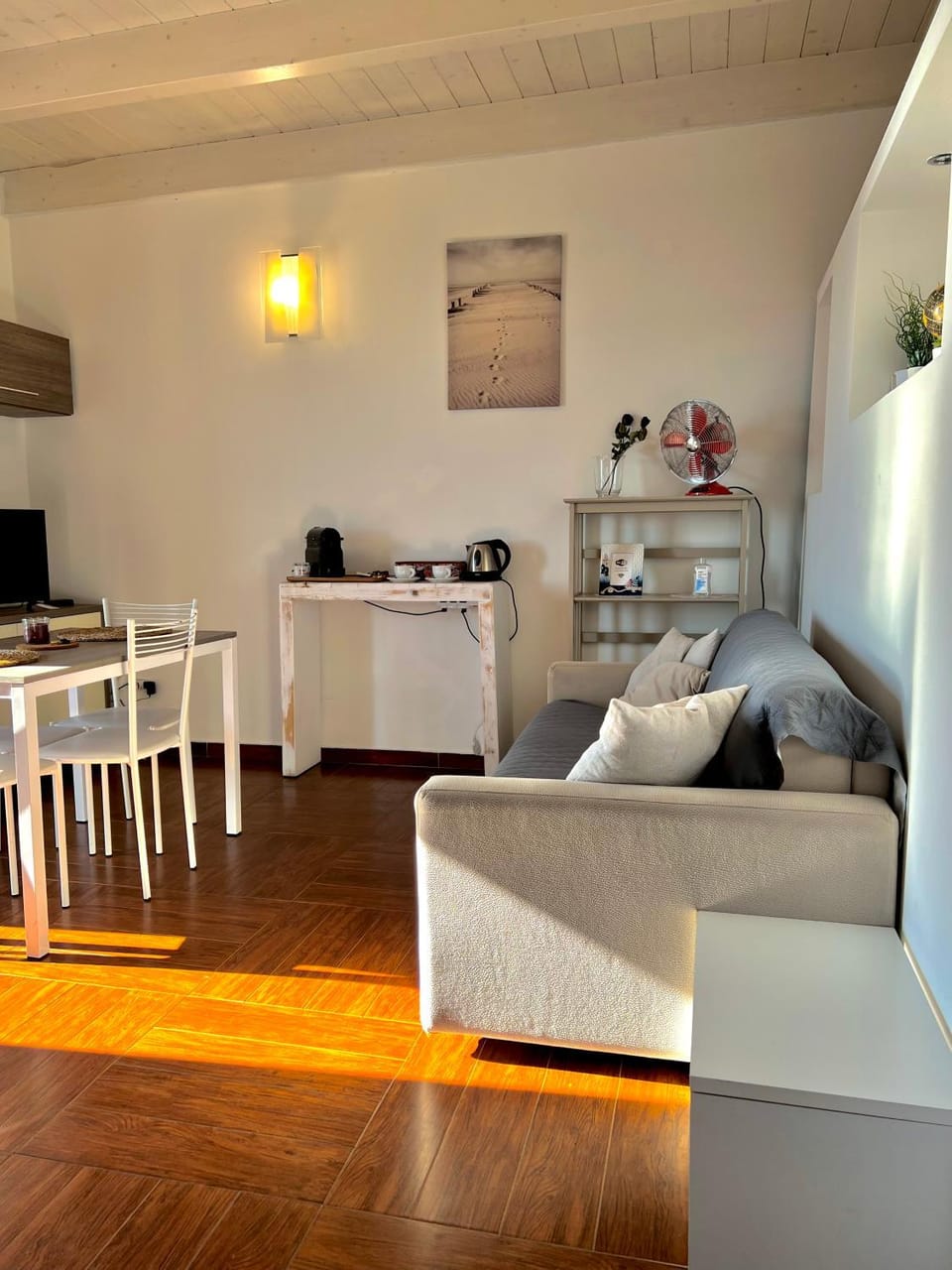 ALBA Suite-Rome airport FCO-Fronte mare Apartment in Lazio