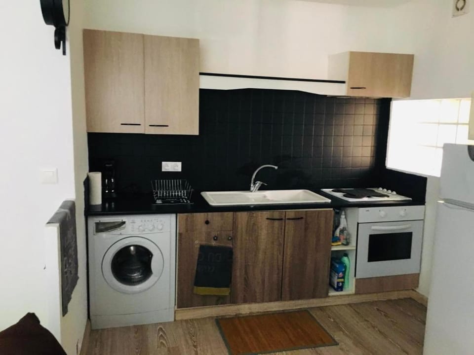 Appartement Entier 38m2 T2 Hyper Centre de DAX Apartment in Dax