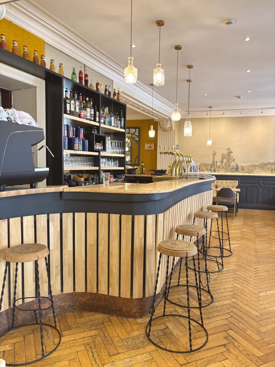 Lounge or bar