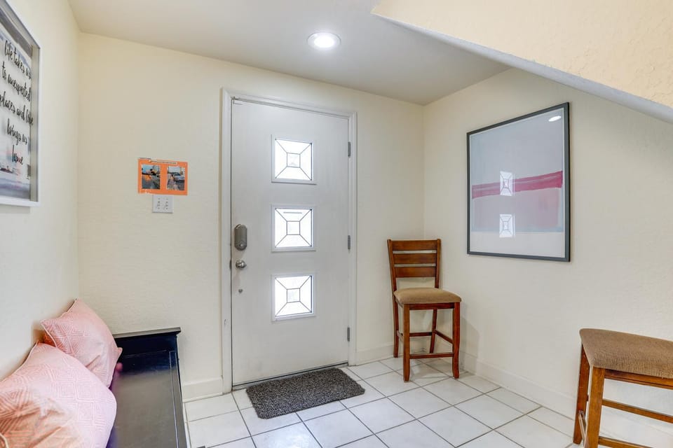 Clearwater Beach Hideaway: Walkable Location! House in Clearwater Beach