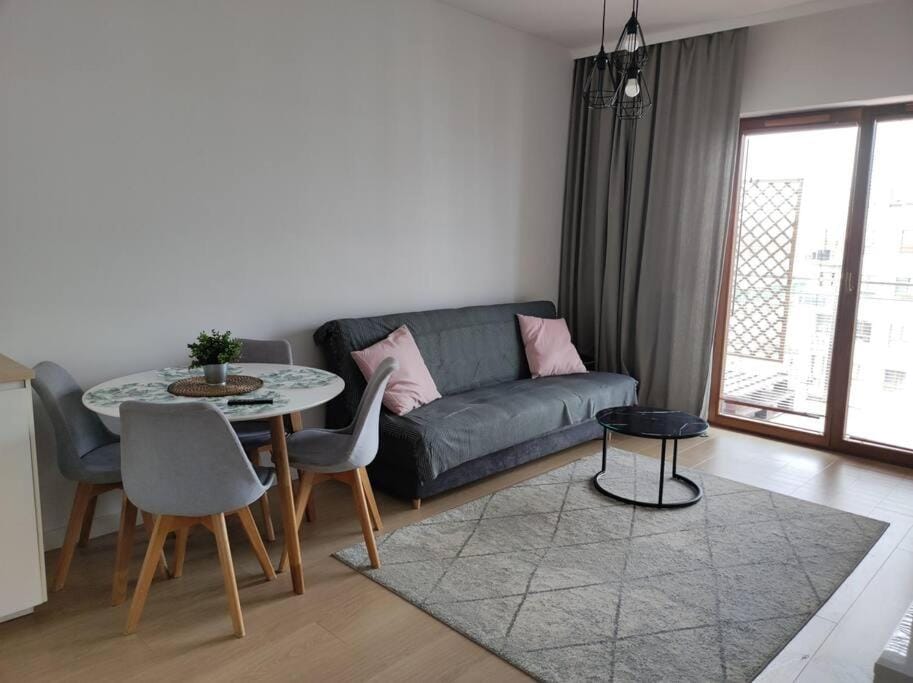Balcony/Terrace, Living room, Seating area, Dining area