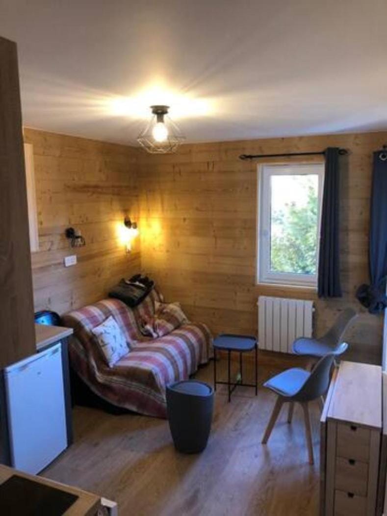 Living room, Mountain view