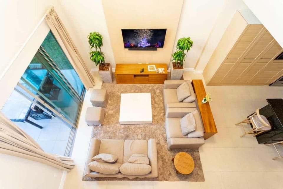 Stunning 4Bd Close to Disney @ Magic Village 7614 House in Bay Lake