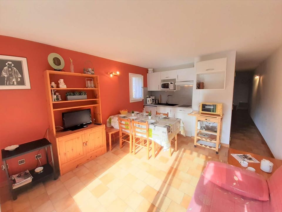 Charmant T3 pour 6 pers à Saint-Lary-Soulan avec balcon exposé sud, parking et casier à skis - FR-1-457-246 Apartment in Saint-Lary-Soulan