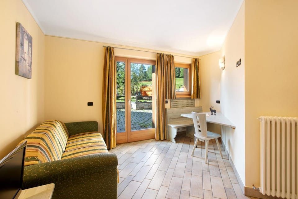 Property building, Living room