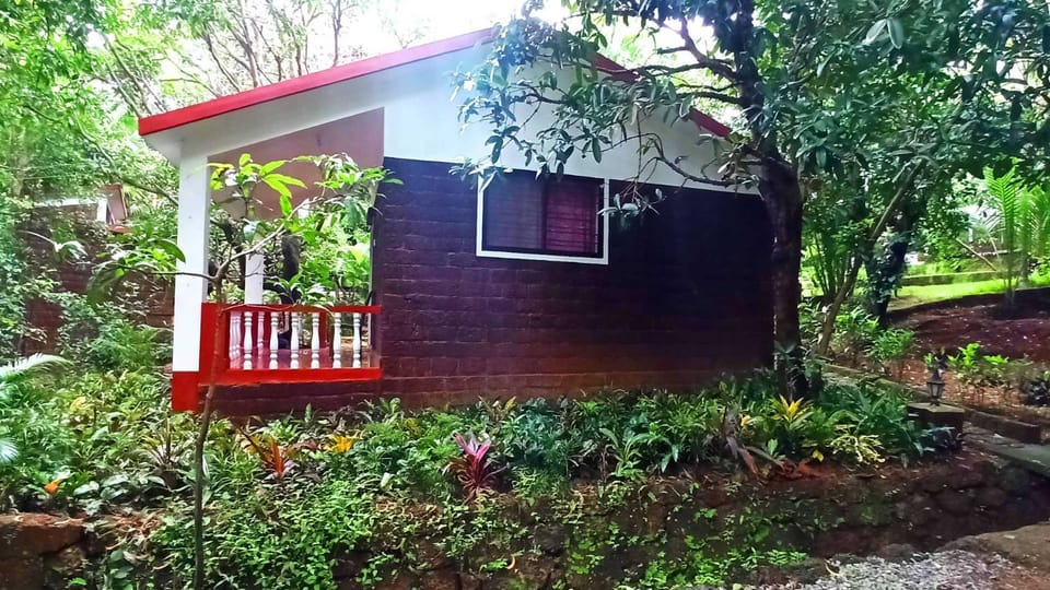 Property building, Garden