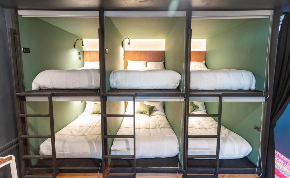 Bed, bunk bed