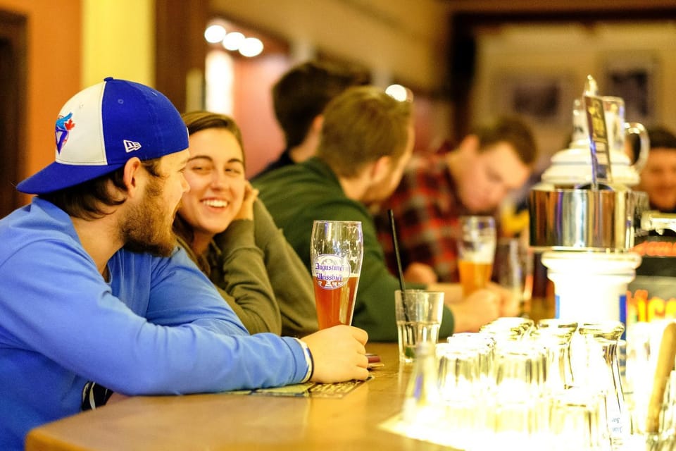 Lounge or bar, Alcoholic drinks