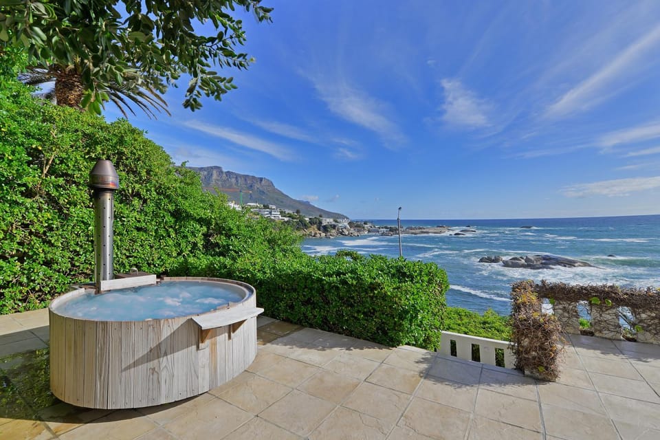 Day, Natural landscape, Garden, Hot Tub, Hot Tub, Balcony/Terrace, Beach, Mountain view, Sea view