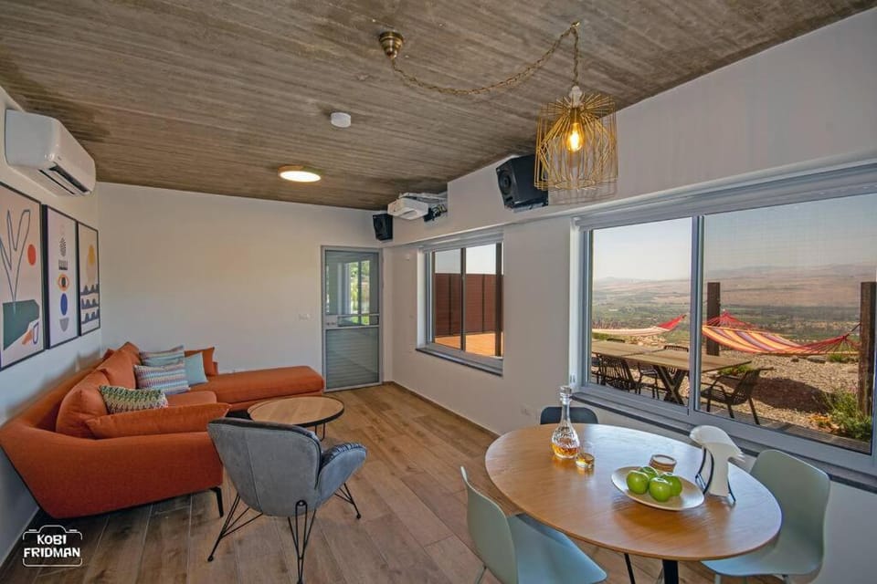 צימר בוטיק הרימון במעלה גמלא Villa in North District