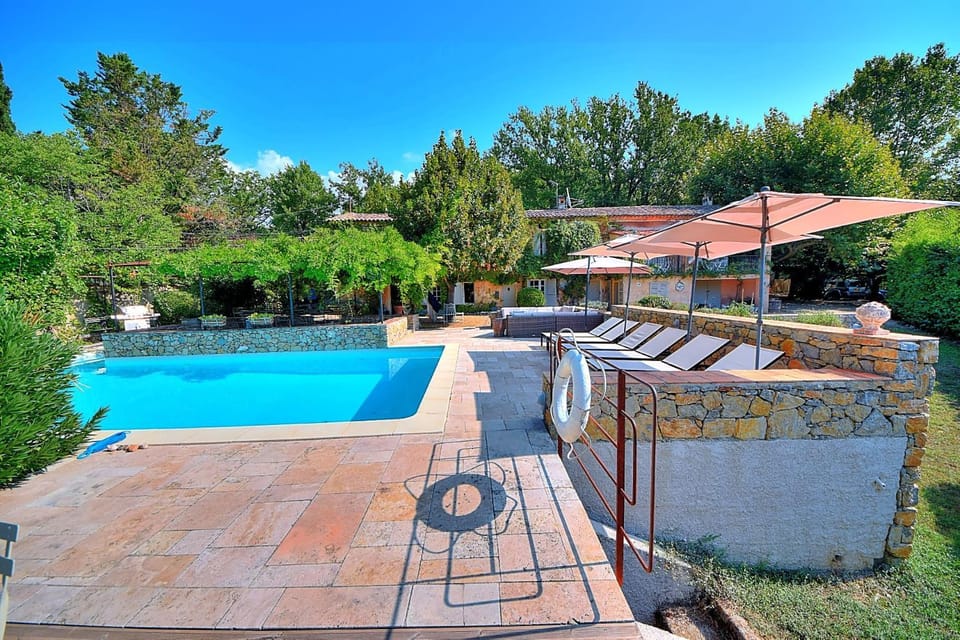 Patio, Swimming pool