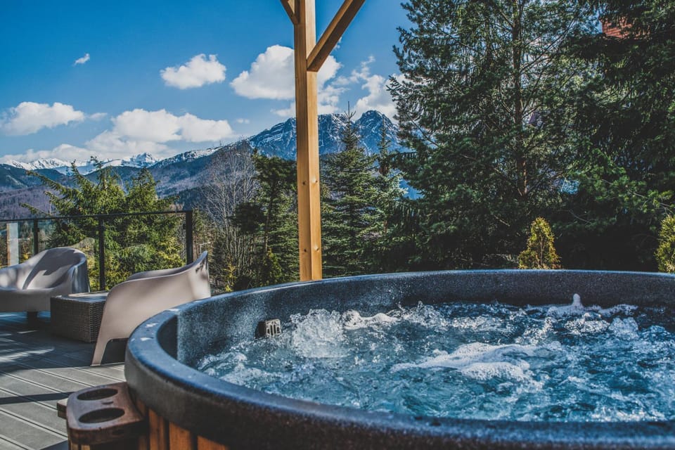 Hot Tub, View (from property/room)