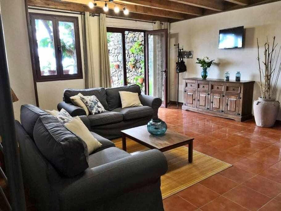 FINCA LOS TAMARILLOS Villa in Orotava Valley