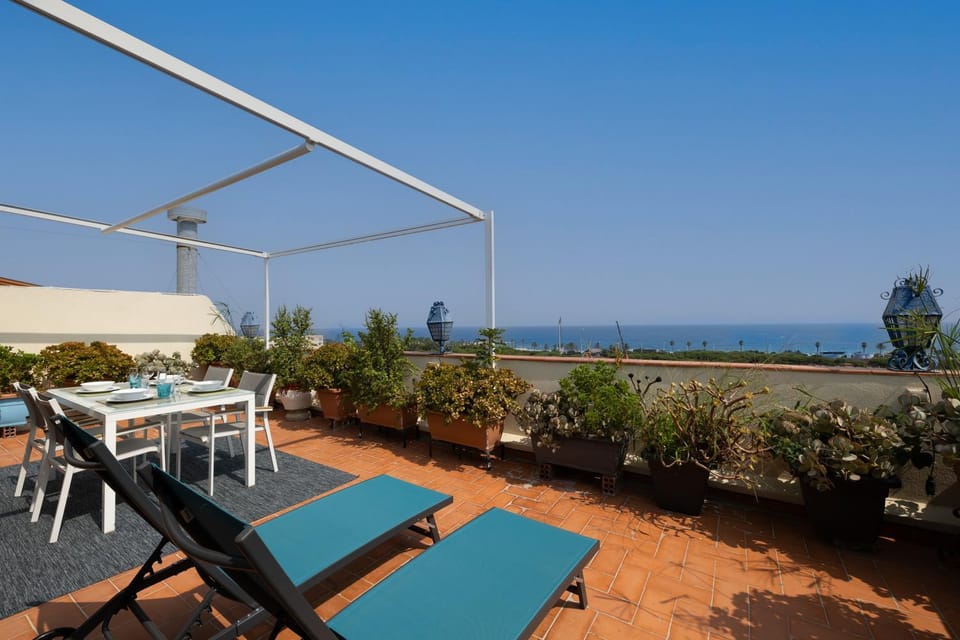Patio, Day, View (from property/room), Balcony/Terrace, Sea view