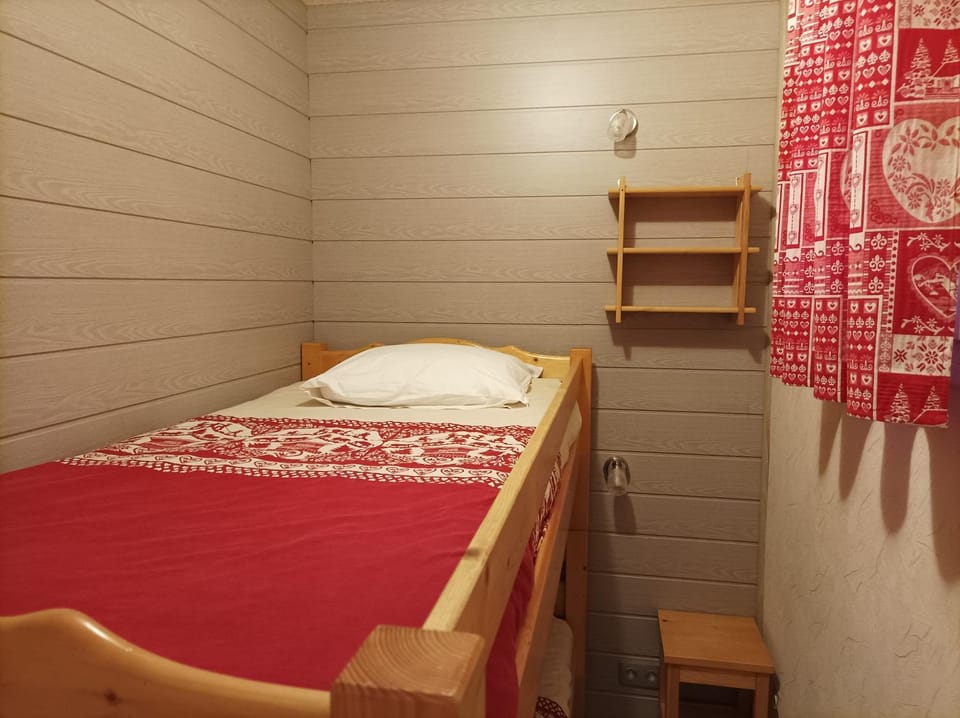 Studio-cabine Résidence les Rennes Cabin in Jura