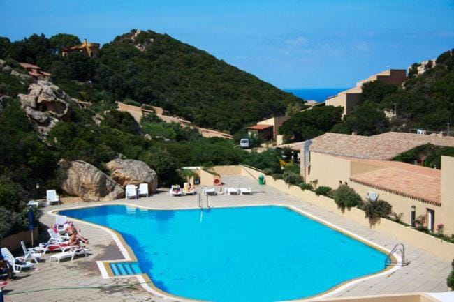 Villetta Phyl G8 House in Sardinia