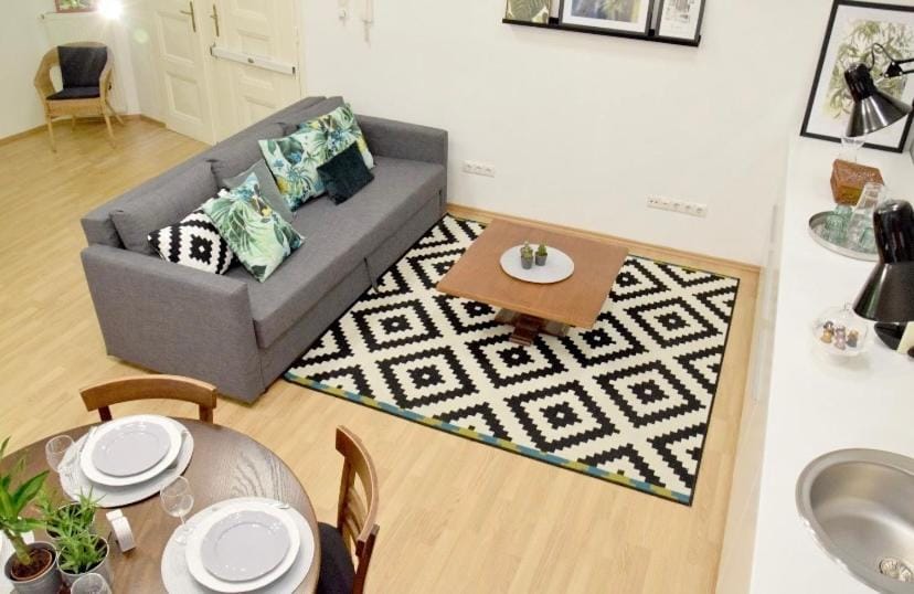 Imola's Place in Downtown Budapest by the Danube Apartment in Budapest