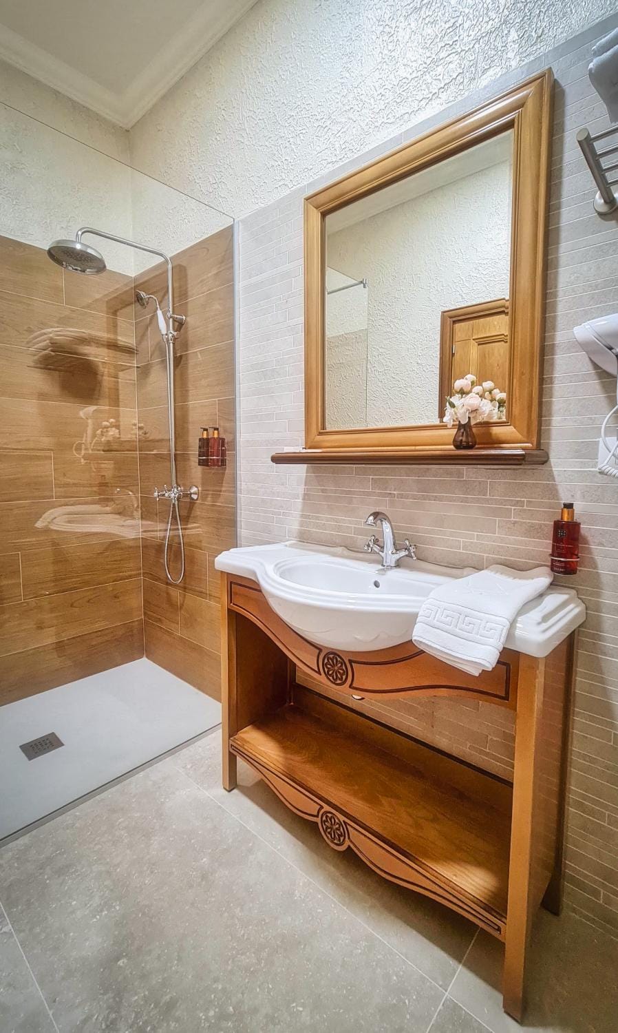Shower, Bathroom, fireplace, towels