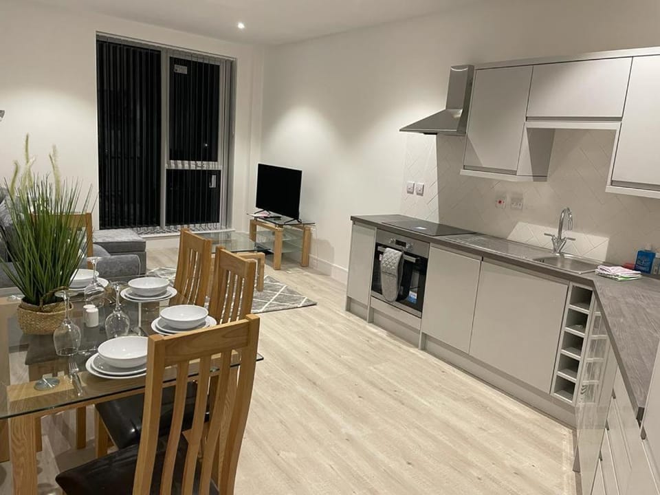 Dining area, Communal kitchen