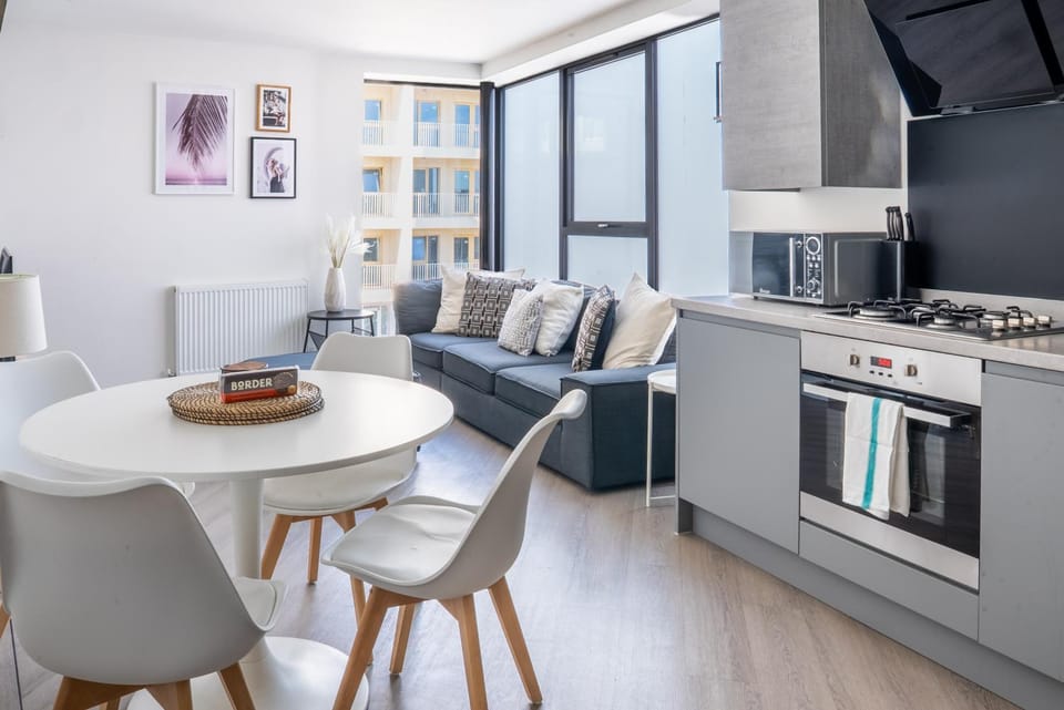 No Seven Harbour Side Apartment in Poole