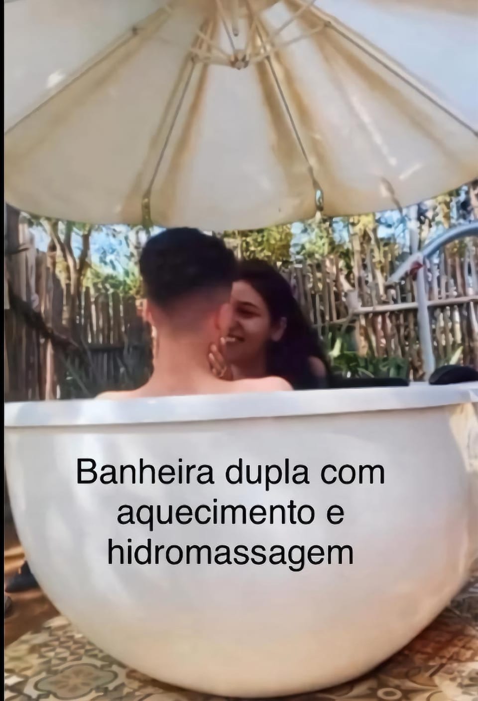 Aconchego no Domo BANHEIRA com AQUECIMENTO 7,5km centro Águas de Lindoia com COM CAFÉ, internet Starlink Nature lodge in Águas de Lindóia
