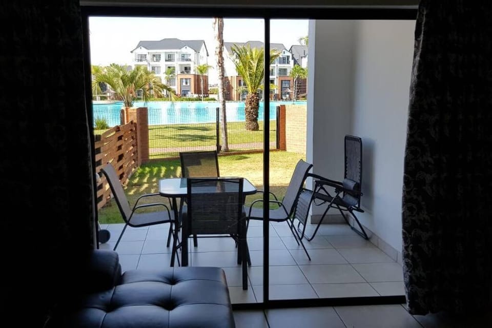 Crystal lagoon View 3Bed Apartment Apartment in Pretoria