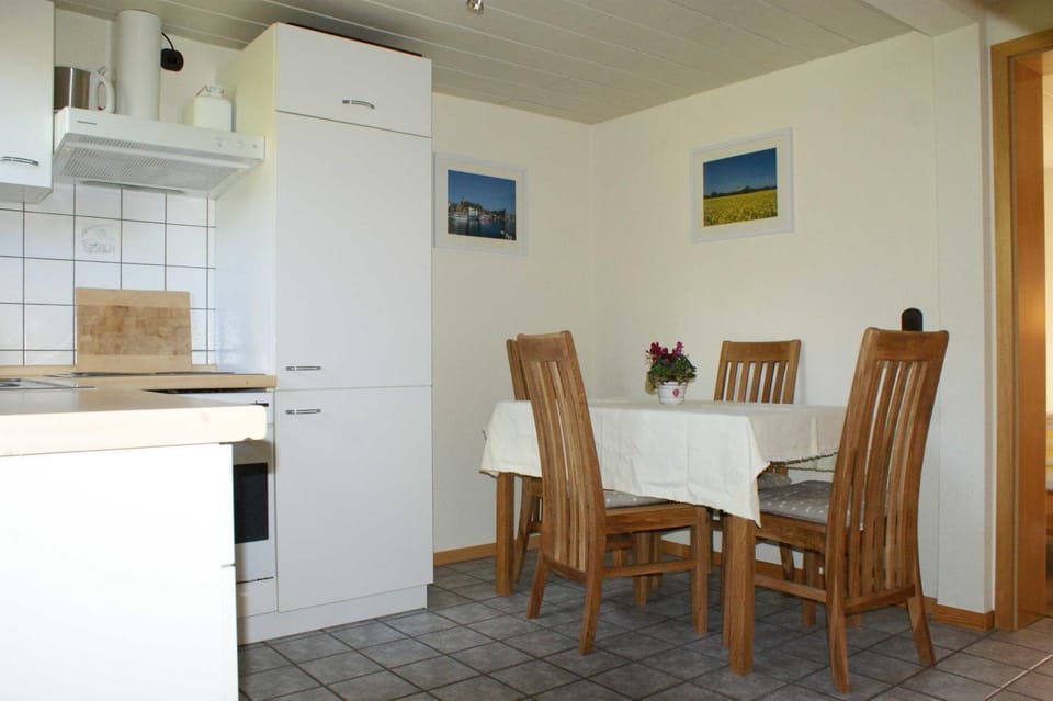 Dining area, Food, Food