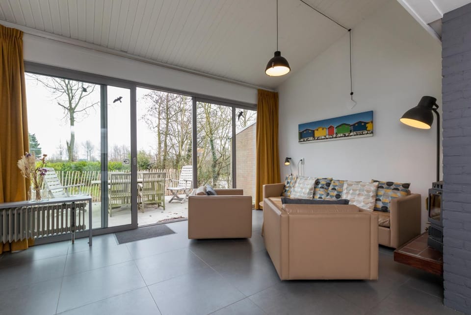Welcome in - Vakantiewoning met ruime tuin en strand op loopafstand I Lepelblad 7, Nieuwvliet House in Zeeland, Netherlands