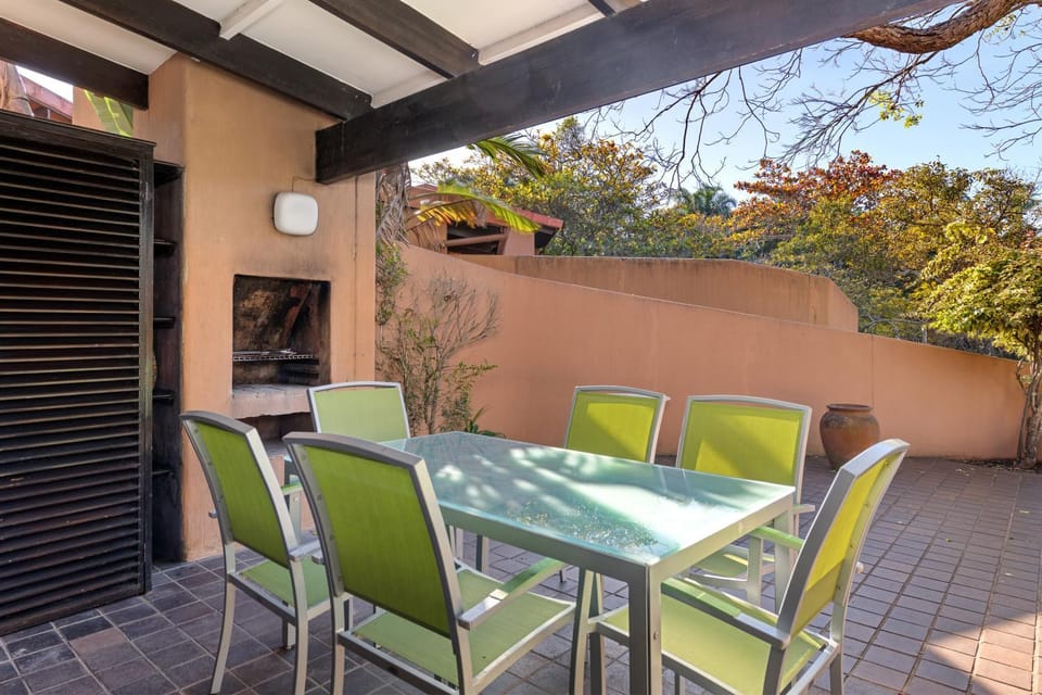 Patio, BBQ facilities