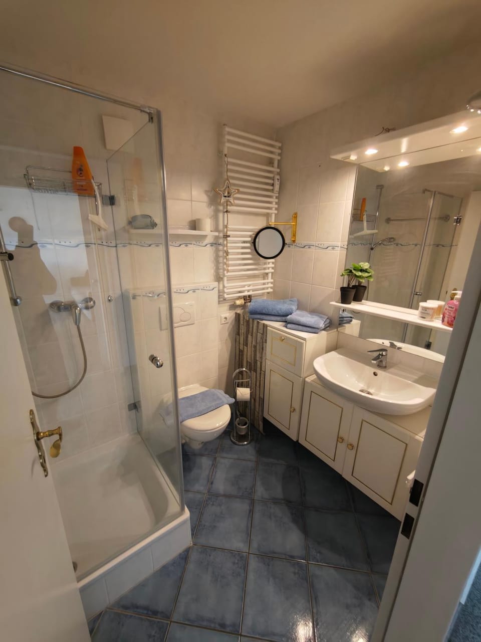Auszeit mit Sauna und Pool Apartment in Vorarlberg, Austria