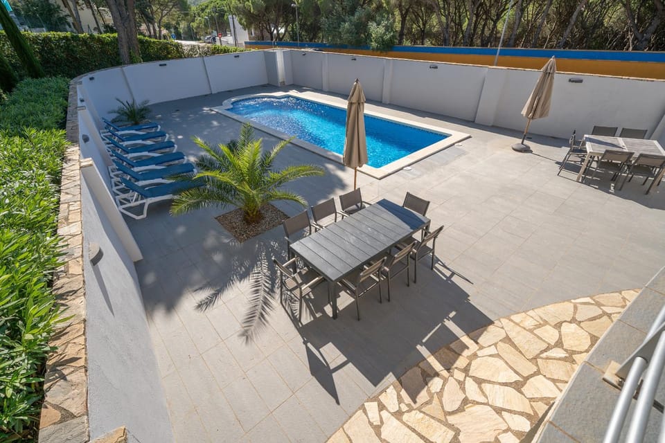 Off site, Swimming pool