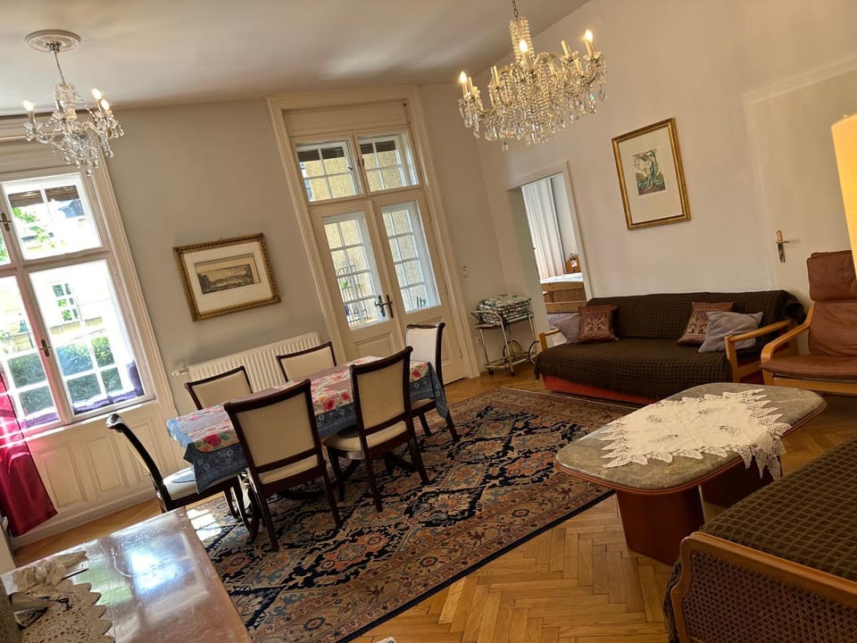 Villa Pazelt Top4 Apartment in Hungary
