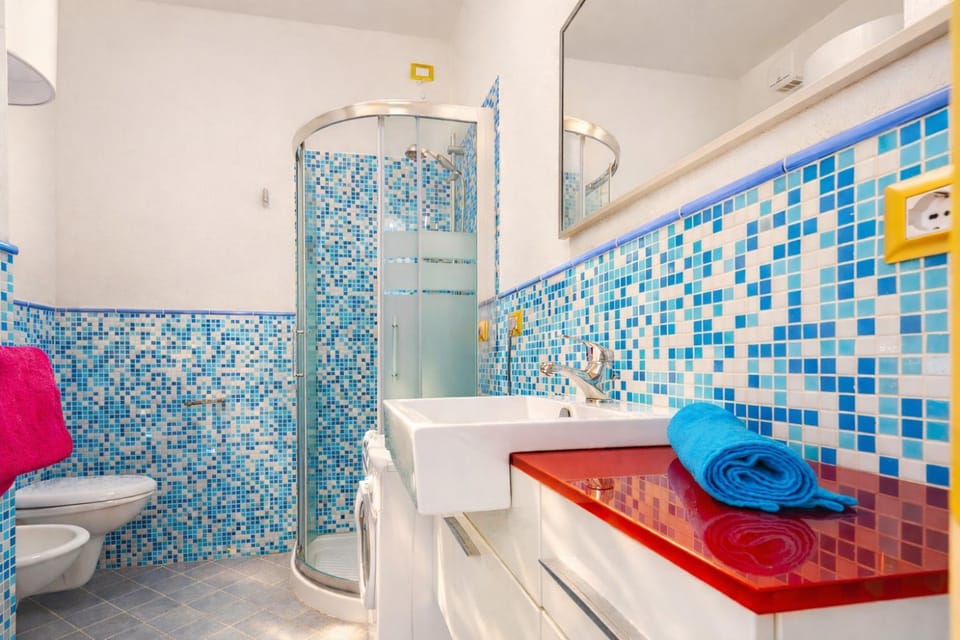 Shower, Toilet, Bathroom, bidet