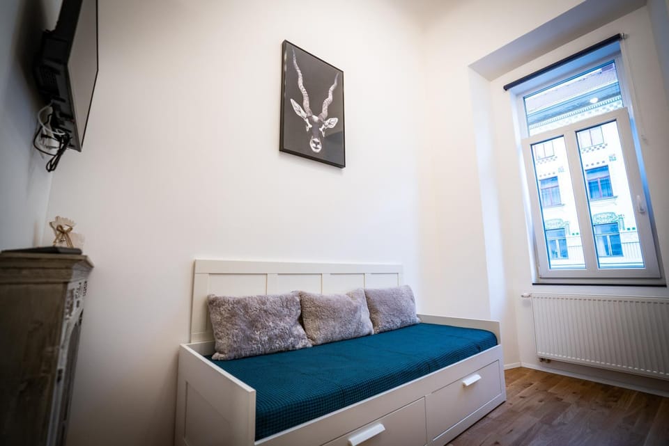 Living room, Seating area, City view