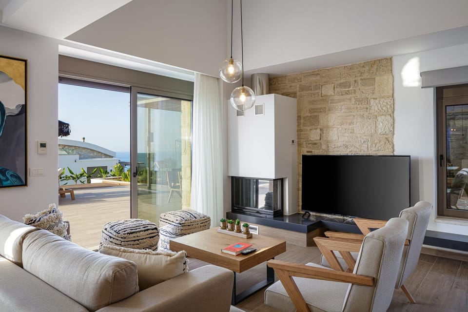 TV and multimedia, Living room