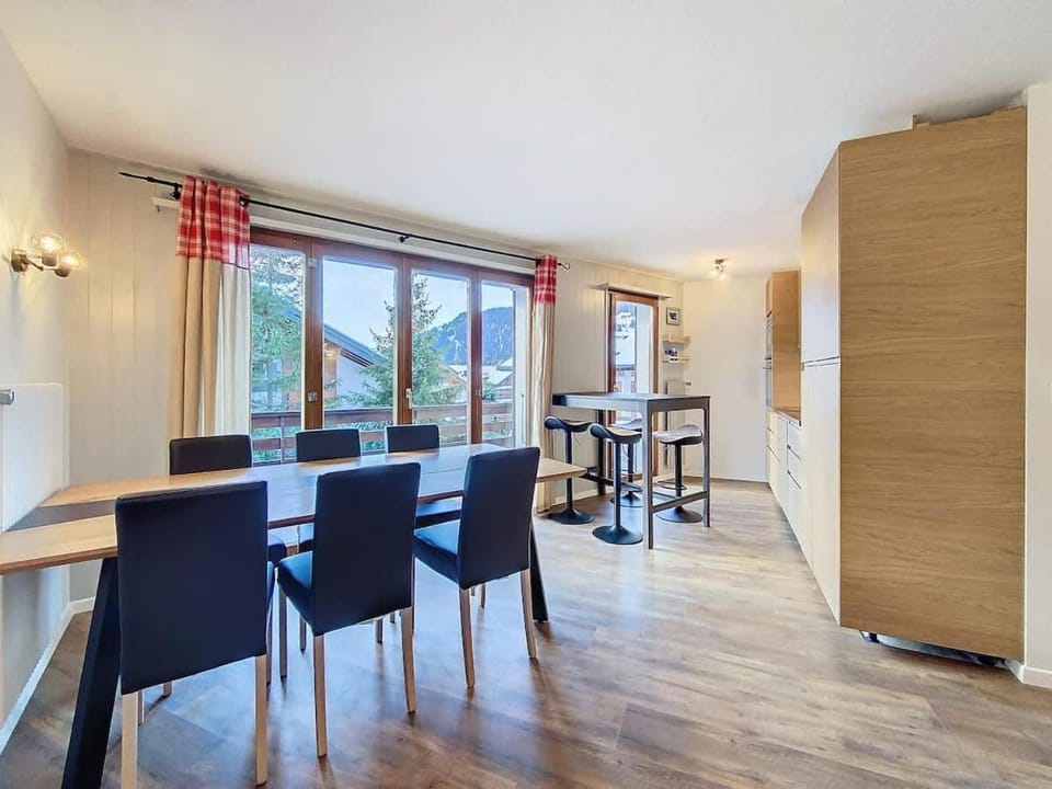 Galaxie 111 Apartment in Riddes
