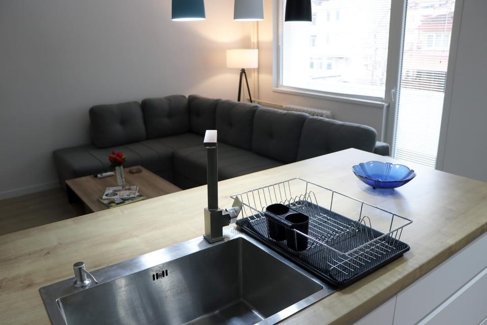 Living room, Seating area, kitchen