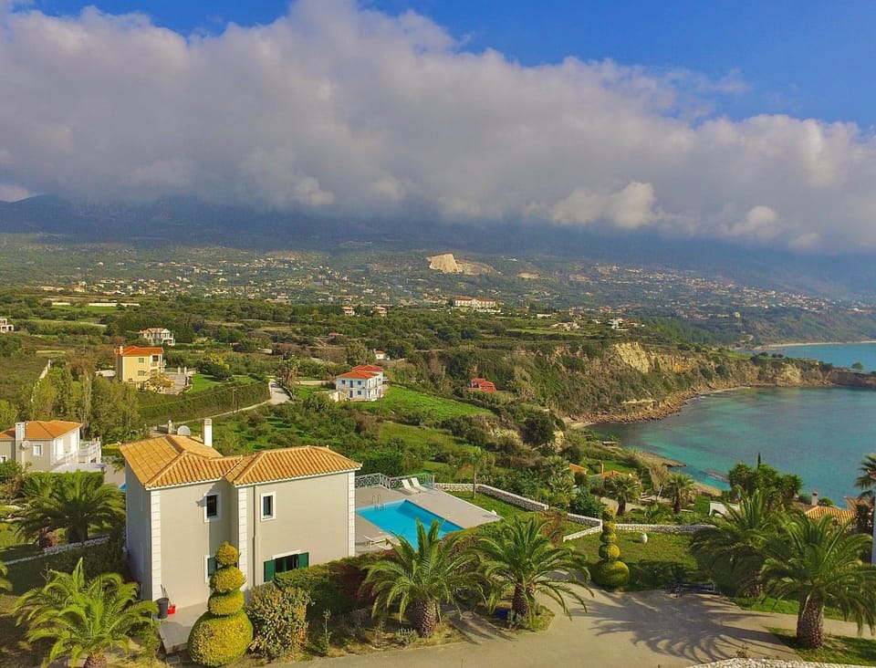 Property building, Neighbourhood, Bird's eye view, Sea view