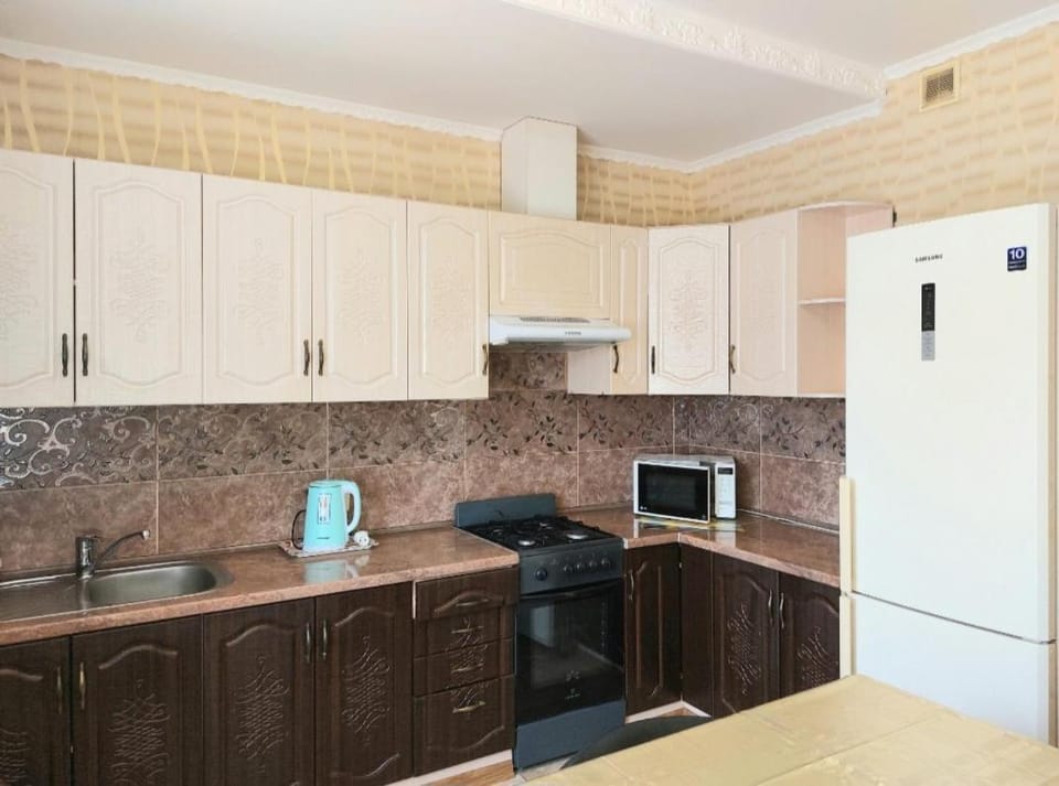 Апартаменты, 2 комн. 6 мест Apartment in Ukraine