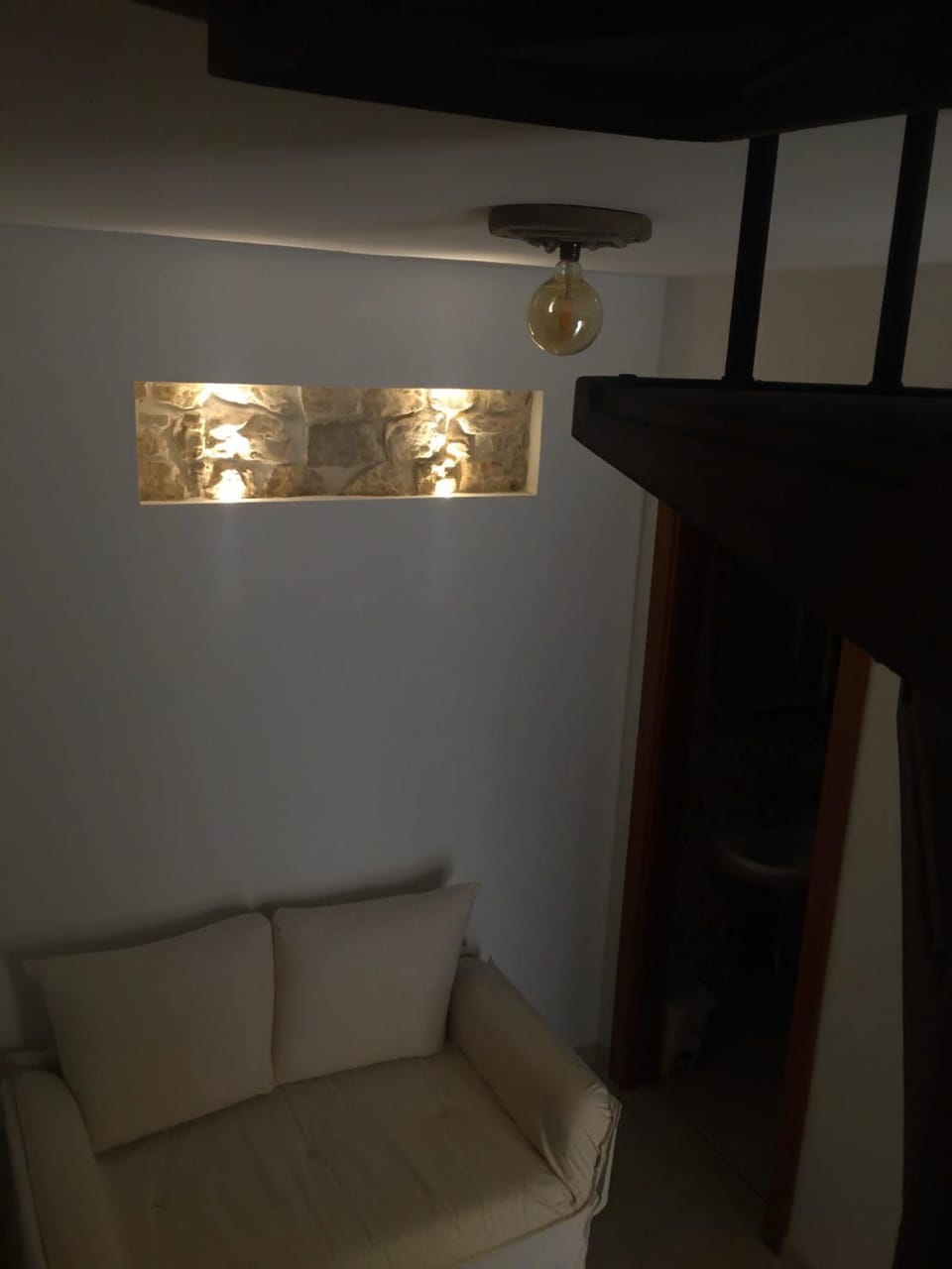 Communal lounge/ TV room, Living room, Dining area, internet, locker