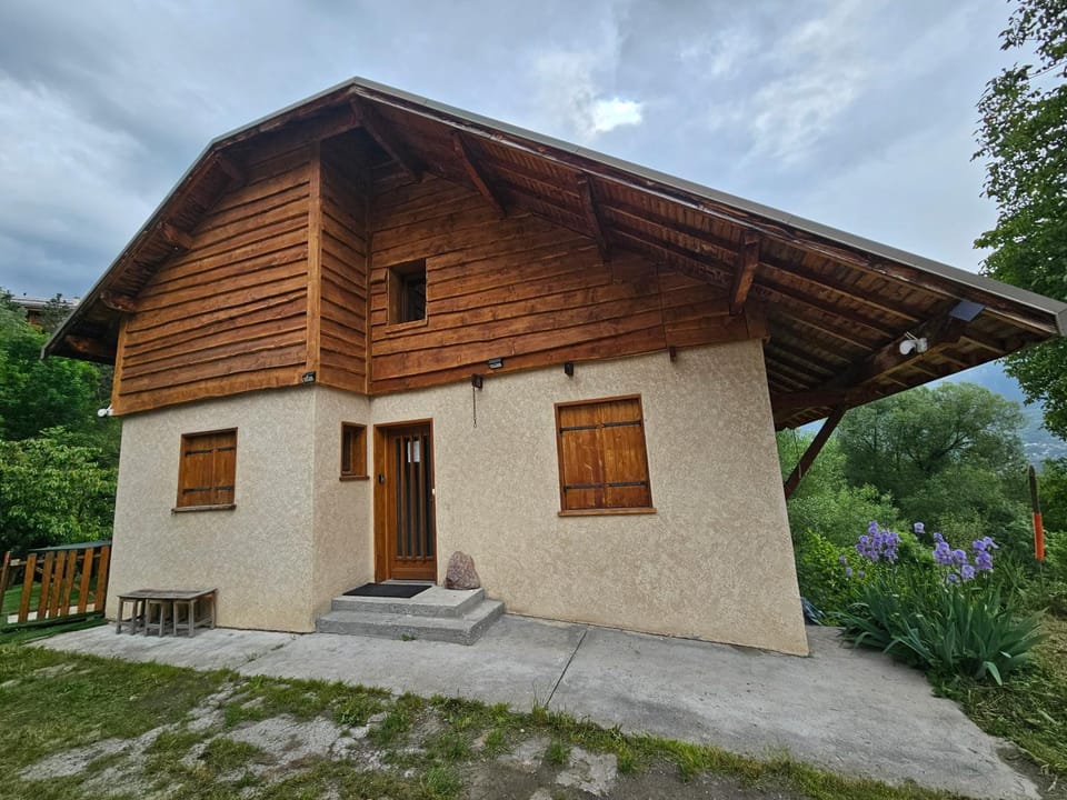 Property building, Spring