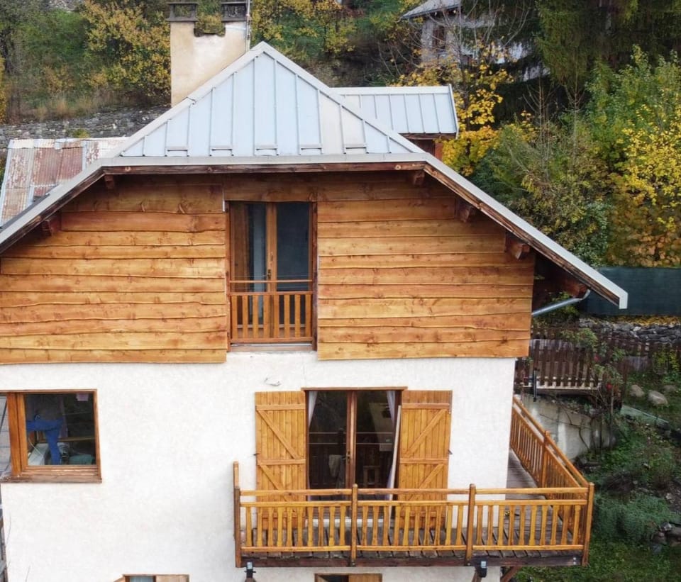 Property building, Balcony/Terrace