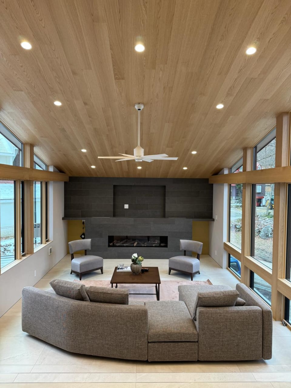 Villa Lily by Hakuba White Fox Company Chalet in Hakuba