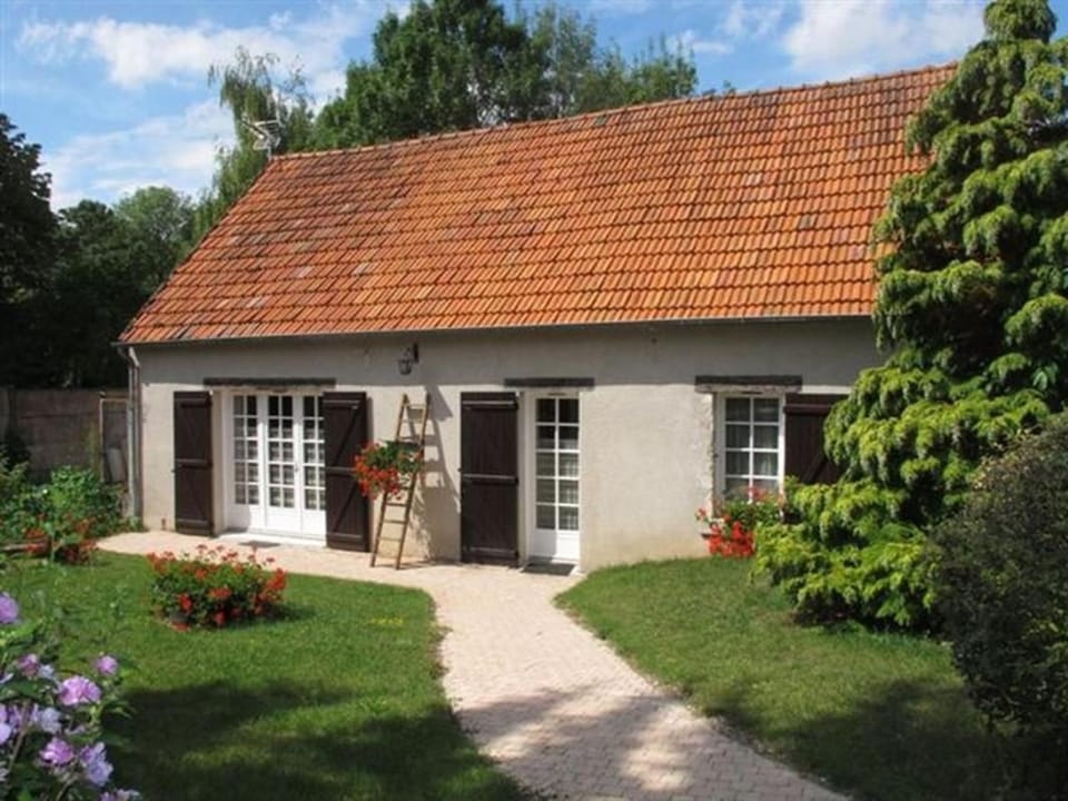 Gîte en campagne proche Orléans et Blois avec jardin paysager, pour 6 pers., calme assuré - FR-1-590-109 House in Centre-Val de Loire