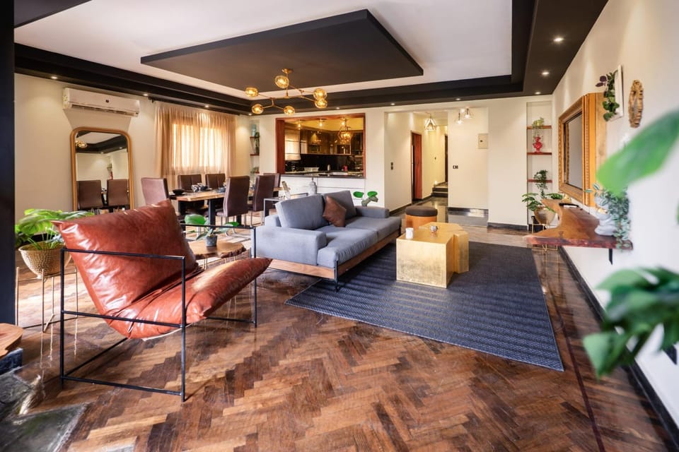 Living room, Seating area