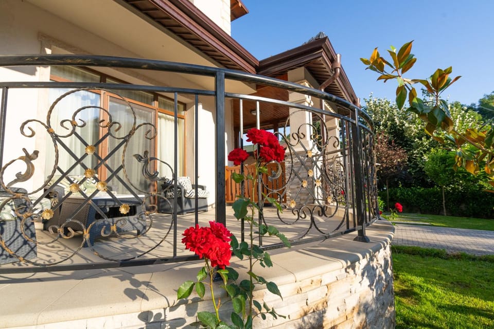 Balcony/Terrace, Balcony/Terrace