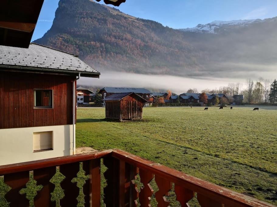 Balcony/Terrace, Mountain view