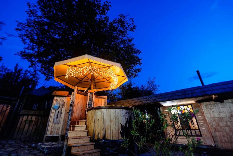 Pensiunea RAVHOUSE Bed and Breakfast in Romania